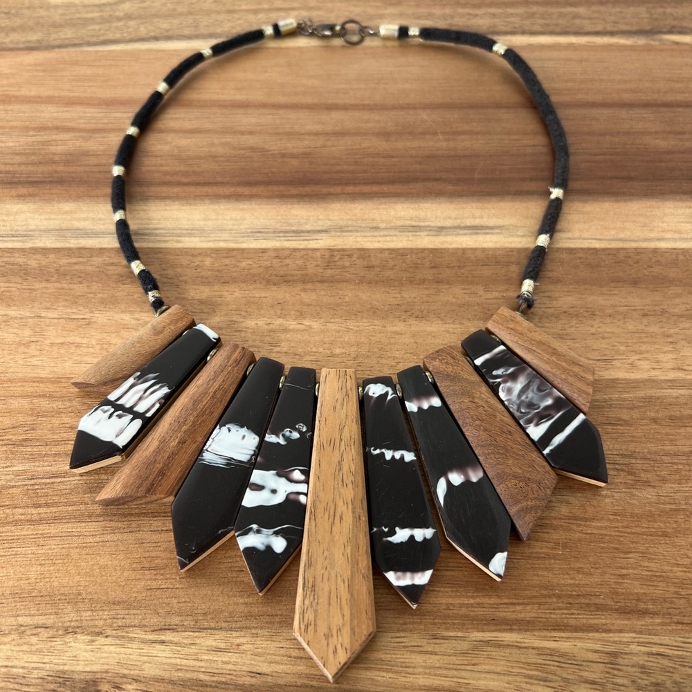 Vintage wood geometric African necklace